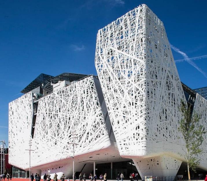 大尺寸GRC板幕墻安裝，必看攻略！