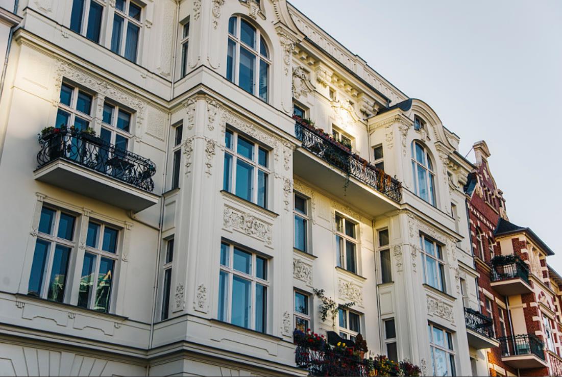 GRC外墻構(gòu)件安裝專家：掌握實用技巧，打造獨特外墻裝飾