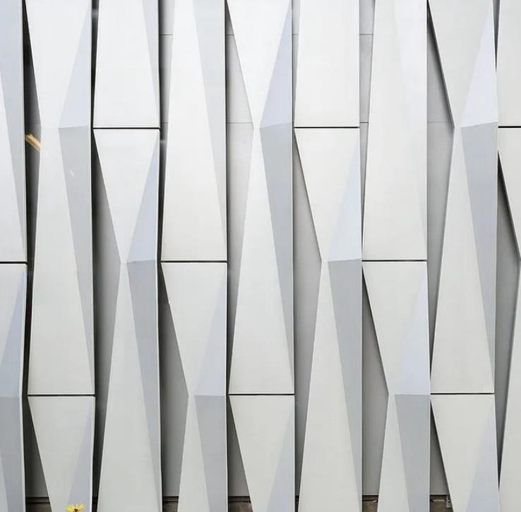 GRC大板通常多大？如何安裝它？