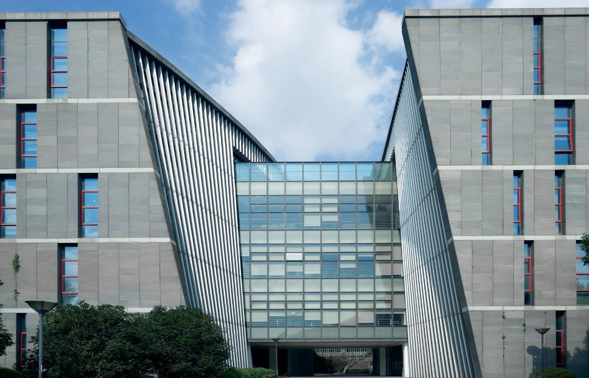 開(kāi)啟外墻GRC掛板耐久性和質(zhì)量度的創(chuàng)新之路