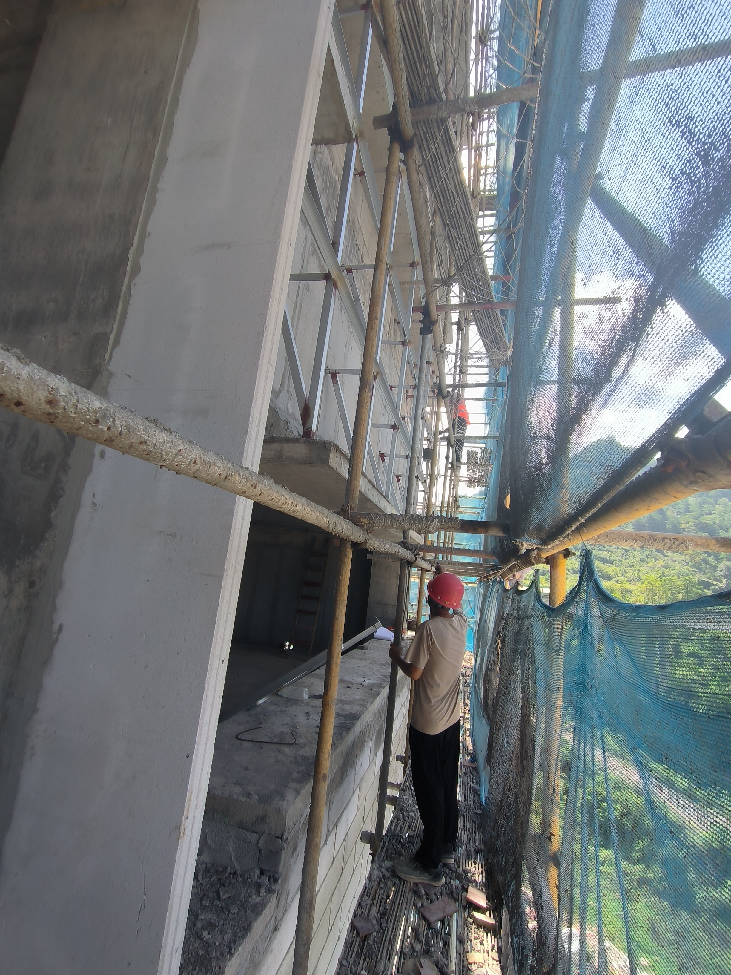 將GRC外墻構(gòu)件施工工藝發(fā)揮極致：精確安裝每個細節(jié)