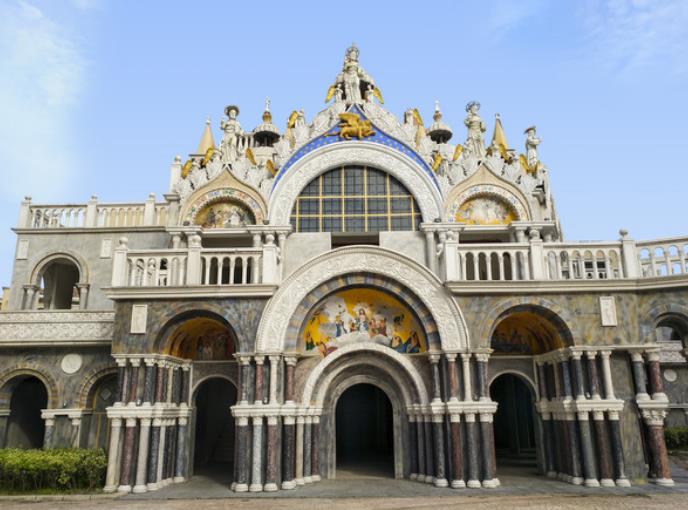 外墻grc裝飾線條是什么材料？