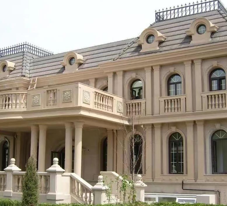 人造砂巖掛板線條安裝和GRC線條安裝有什么區(qū)別？